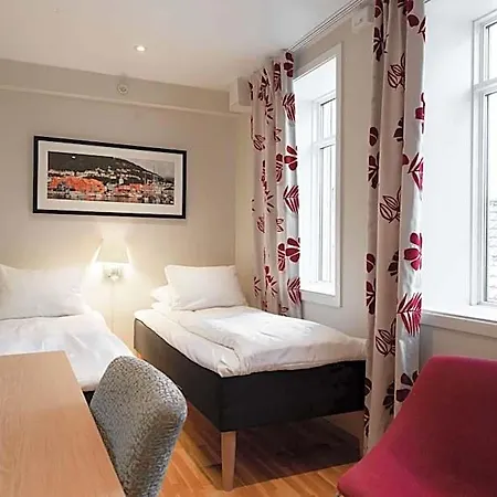 Hotell Scandic Byparken 4*